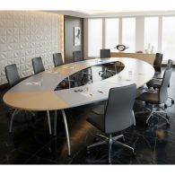 Mesa de Juntas / Linnea Executive