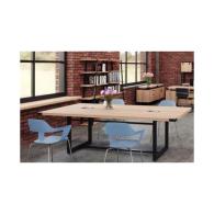 Sala de Juntas / Cherryman Amber